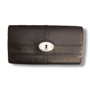 Pre-lpved Vintage Fossil Maddox Marlow Flap Tri-fold Wallet